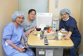 Academic exchange with doctors from overseas